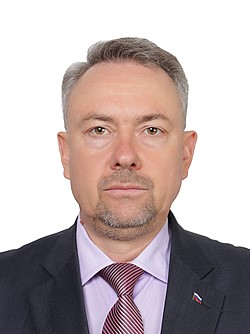 Момотов Игорь Викторович