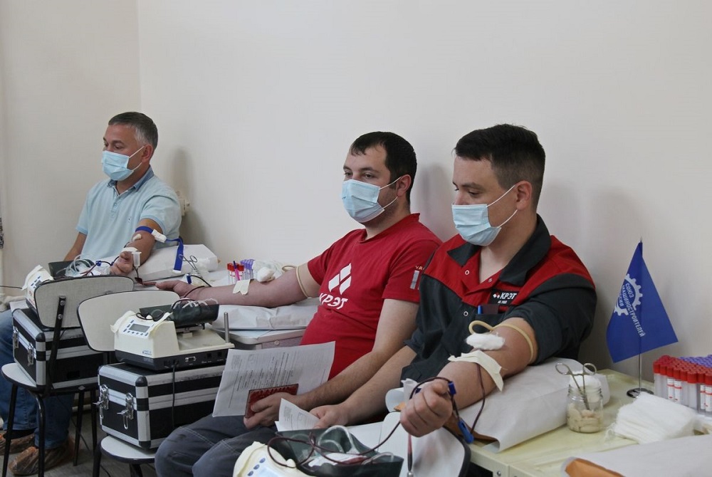 Доноры ульяновских предприятий СоюзМаш сдали более 1 тонны крови на выездных акциях в 2022 году